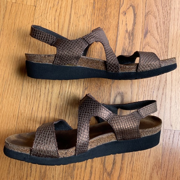 naot orthopedic sandals